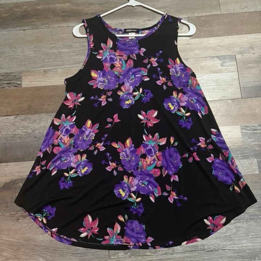 New women’s med tank